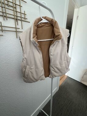 Nordstrom Women's Cropped Two-Tone Corduroy Vest - Cream & Tan reversible!